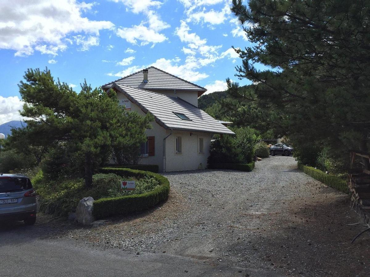 La Tulipe **** Bed and Breakfast Savines Exteriör bild