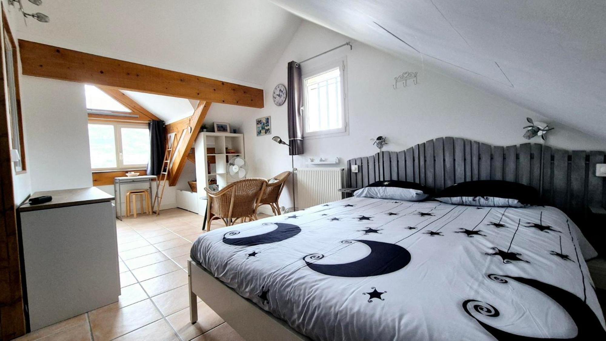 La Tulipe **** Bed and Breakfast Savines Exteriör bild